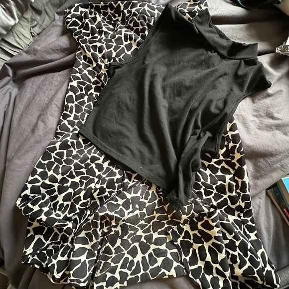 SHEIN Solid Mock Neck Tank Top and Allover Print Skirt Set Size Large NWOT - Picture 3 of 5